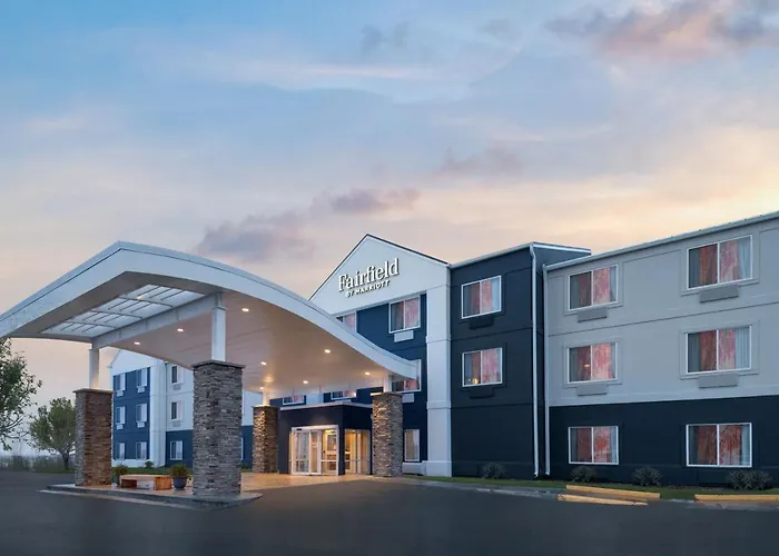 Fairfield Inn & Suites Kansas City Airport